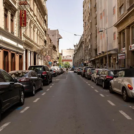 Apartment Old Deluxe Universitate Bucharest