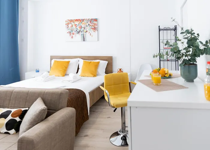 Old Deluxe Universitate *