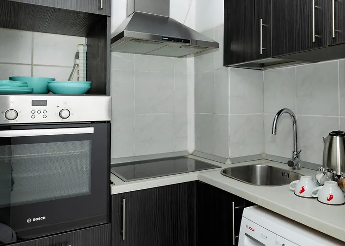 Old Deluxe Universitate *