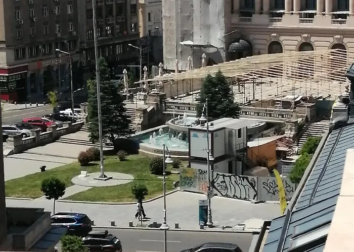 Old Deluxe Universitate Apartman